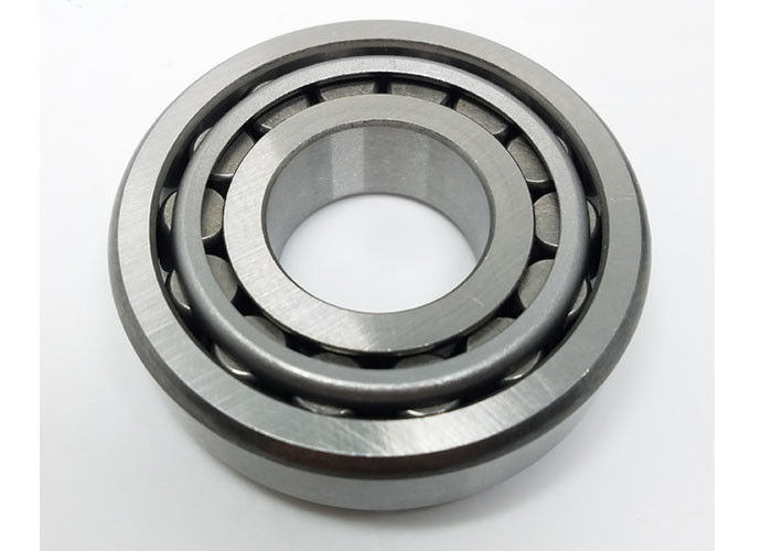 Rodamiento de rodillos 30302 para el tamaño de acero 15*42*14.25m m del material de la jaula del grado de Jet Engine Model Airplane With