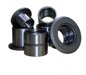 De alta calidad endurezca PC200-8 el excavador forjado de acero Bucket Pin Bushing Size 80*95*80